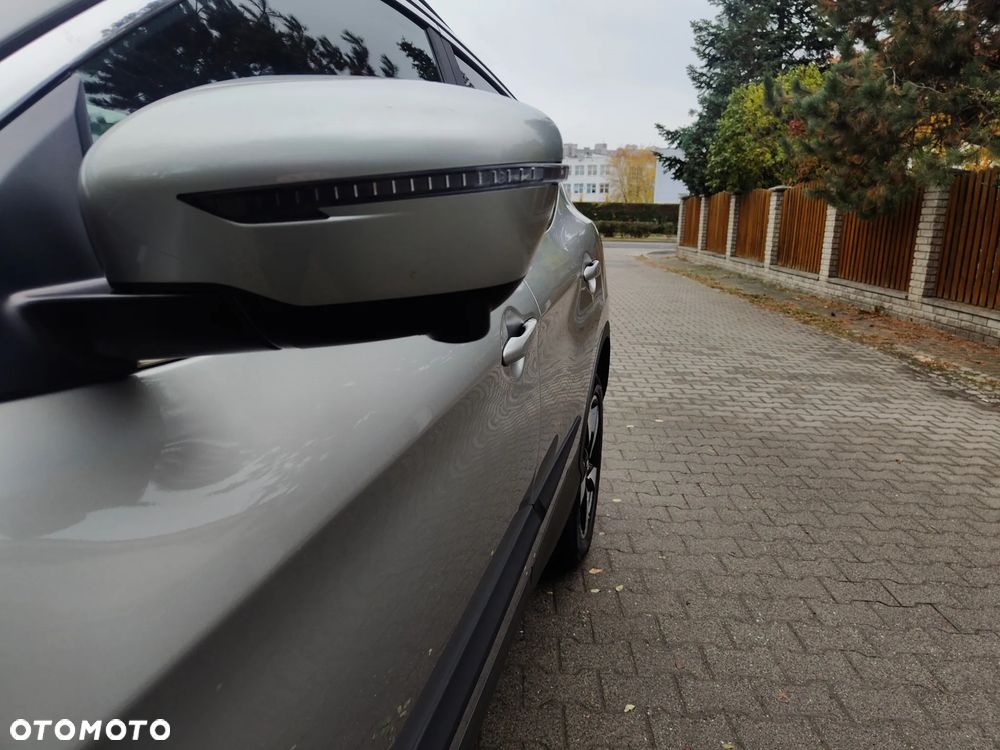 Nissan Qashqai 1.6 DIG-T Tekna - 24