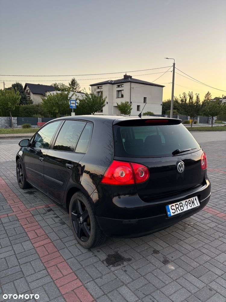 Volkswagen Golf 1.6 Comfortline - 10