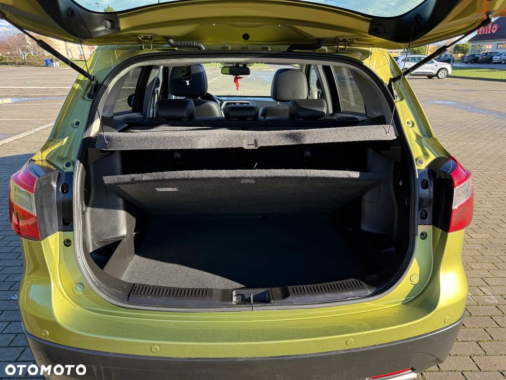 Suzuki SX4 S-Cross 1.6 VVT 4x4 limited - 14
