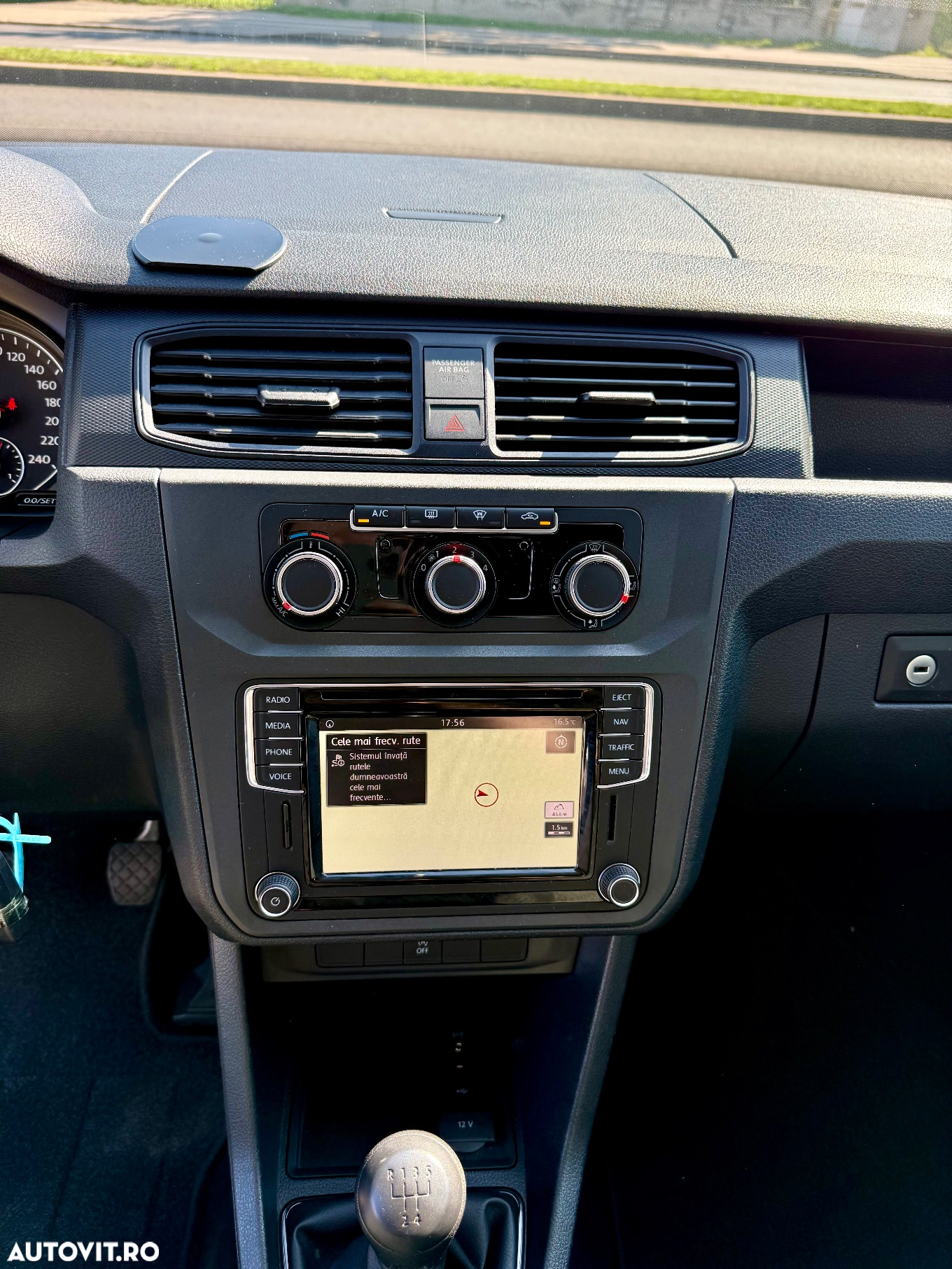Volkswagen Caddy - 13