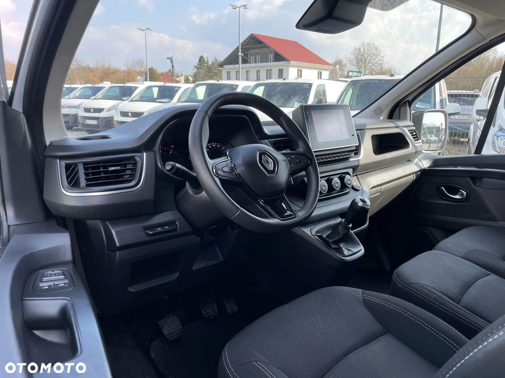 Renault Trafic - 6