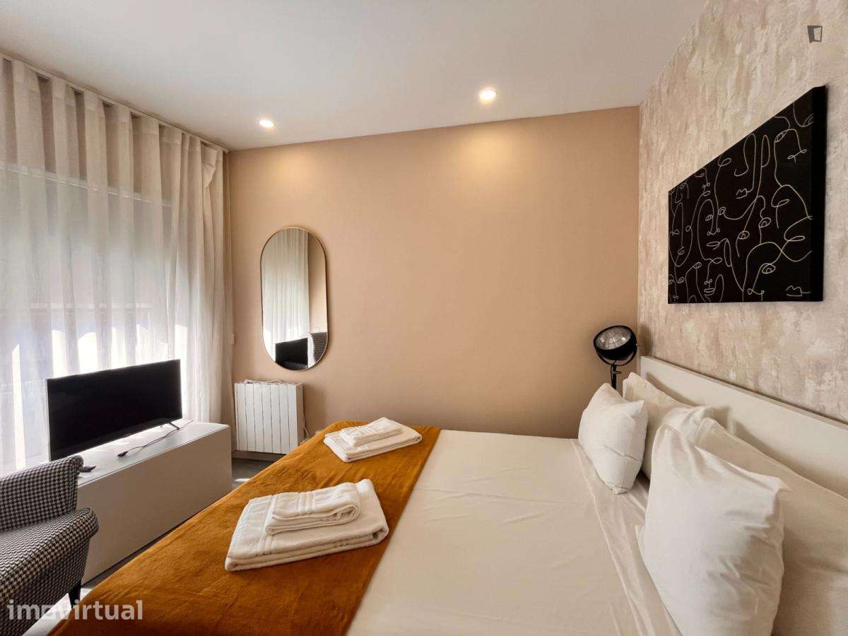 Apartamento com 2 quartos - localizado em Santo Ildefonso Porto - Grande imagem: 5/24