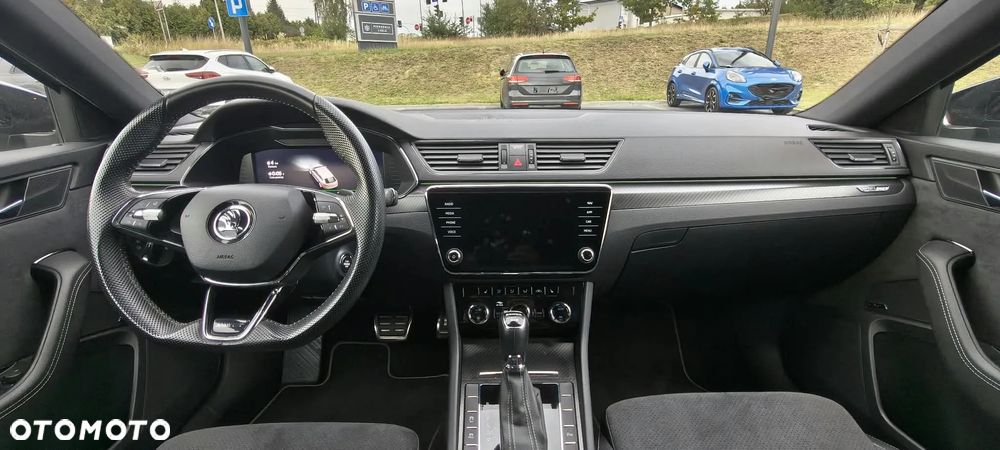 Skoda Superb 2022 photo 5
