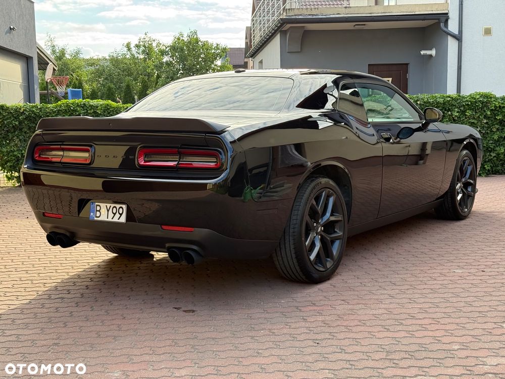 Dodge Challenger 3.6 SXT Plus - 6