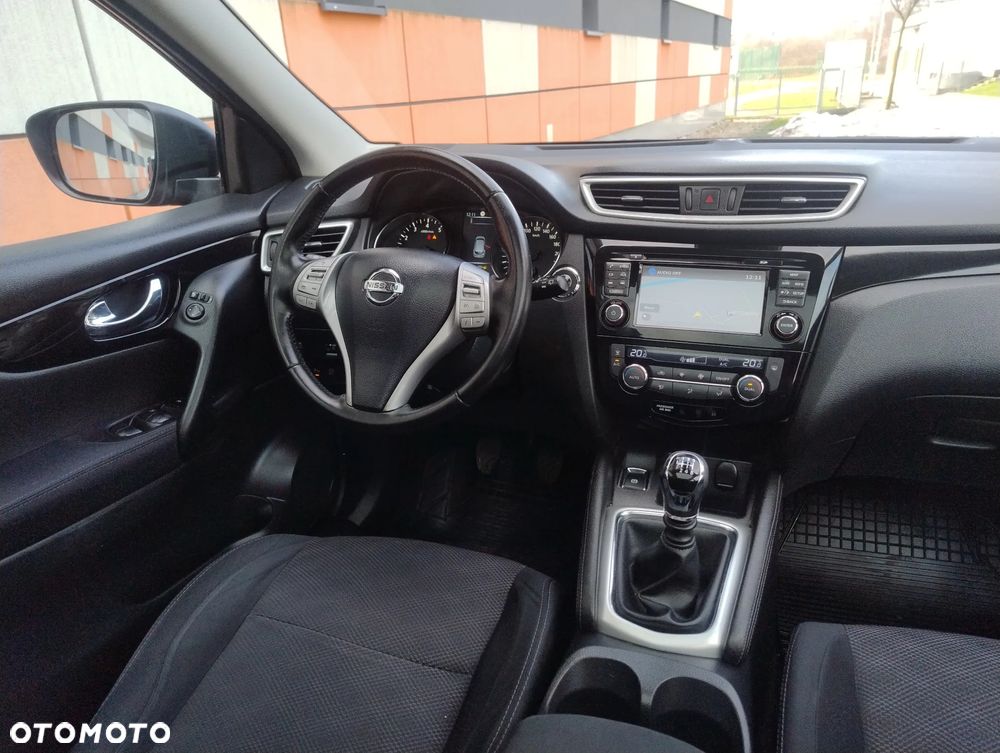 Nissan Qashqai 1.2 DIG-T TEKNA+ - 12