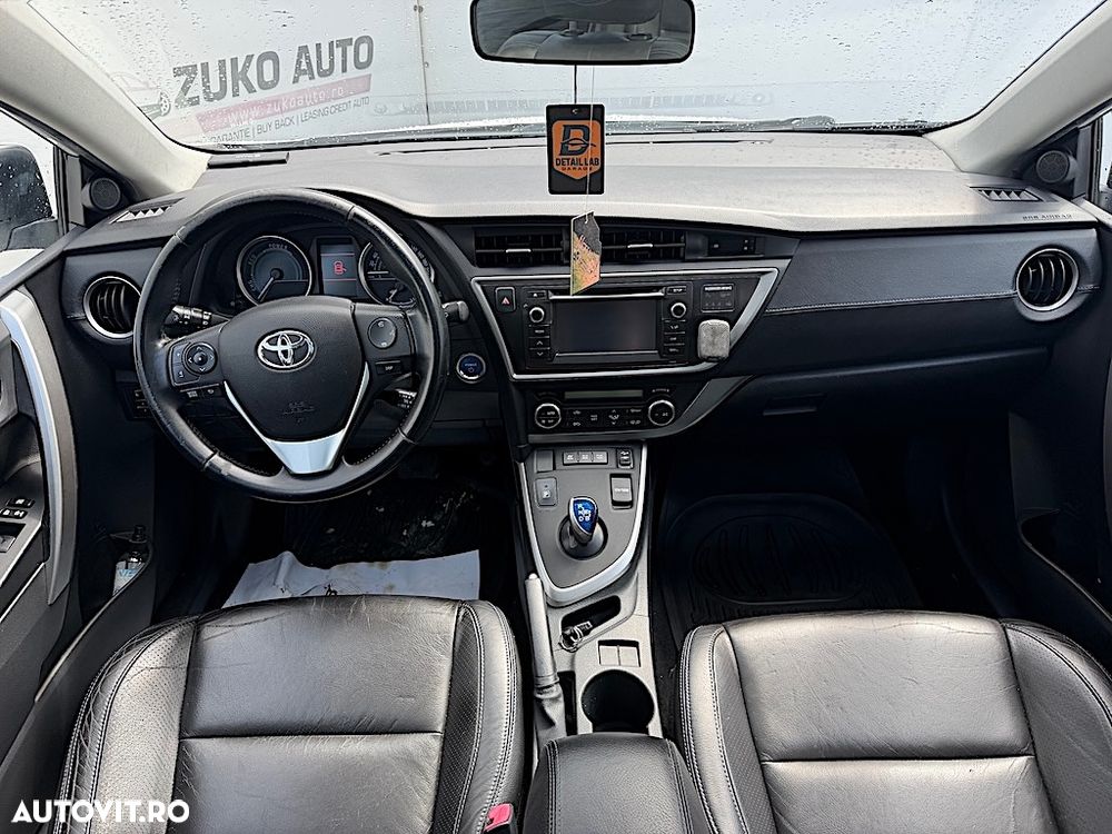 Toyota Auris 1.8 L VVT-i Luna - 8