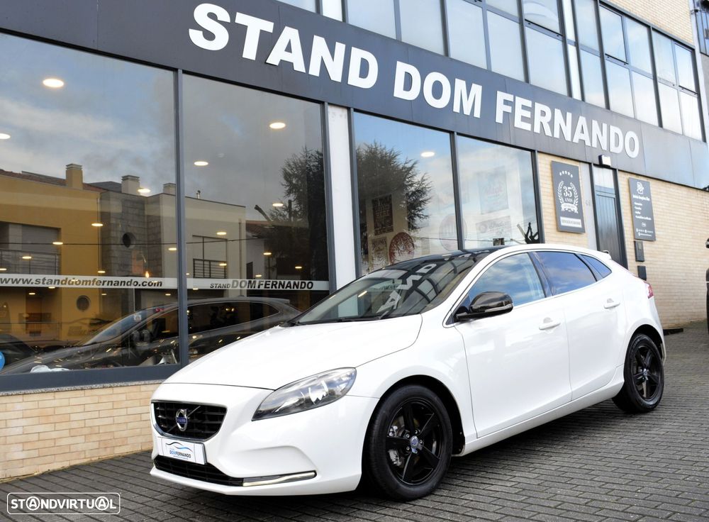 Volvo V40 1.6 D2 Momentum Eco - 1