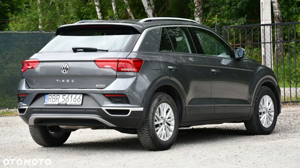 Volkswagen T-Roc - 19