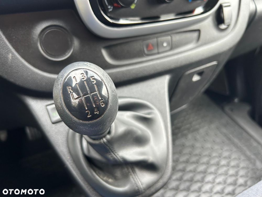 Opel Vivaro L1H1 2,7t Edition - 26