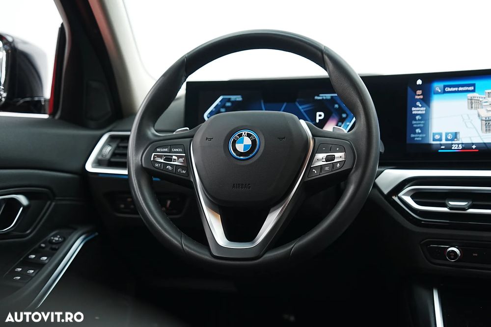 BMW Seria 3 320e Aut. Luxury Line - 18