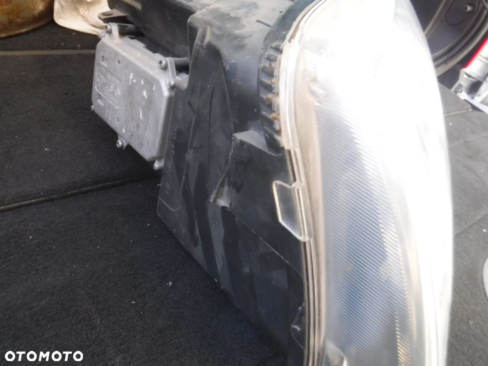 Audi A6 C6 xenon lewy Europa - 6