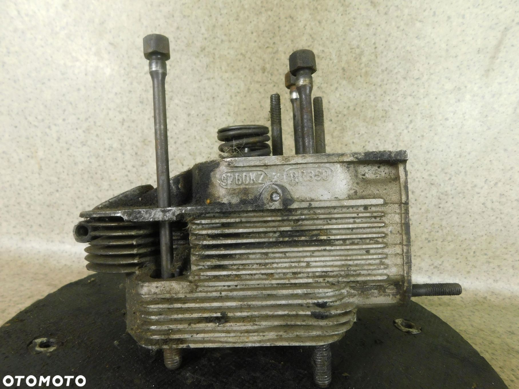 9760Kz Rr350 Głowica Silnika Deutz Linde H30 F4L19 - 15