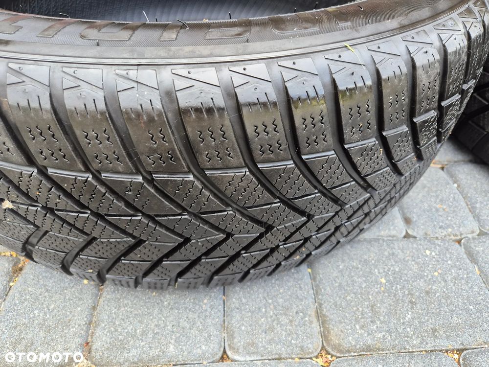 Opony zimowe 17  Infinity Ecozen, dobry stan, 225/55/R17 101V - 4
