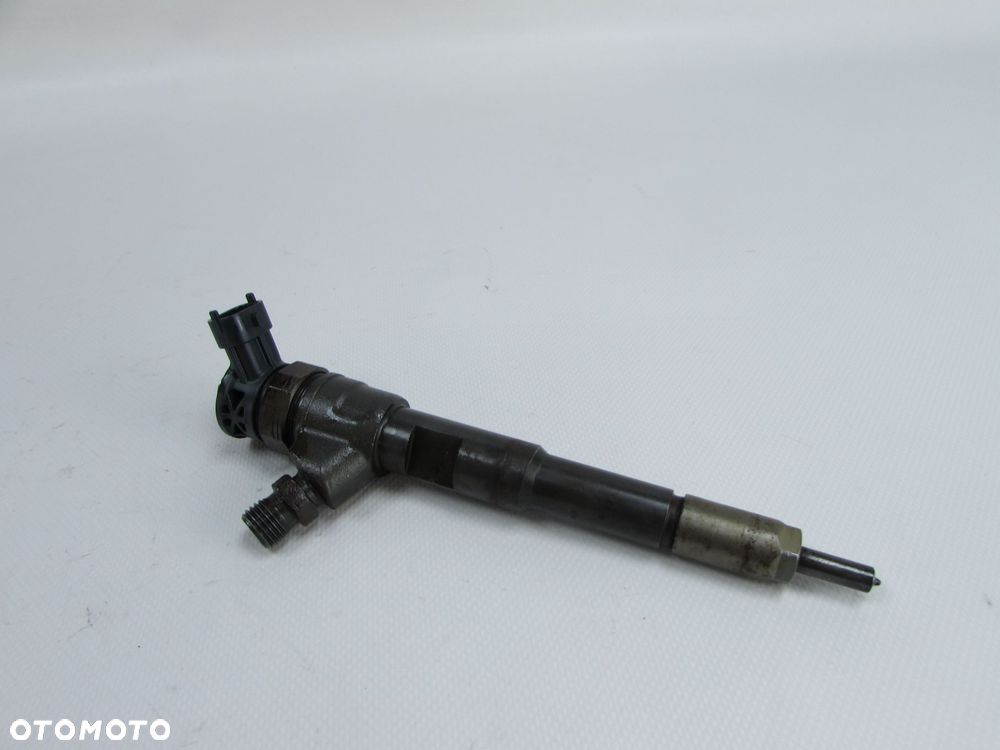 BOSCH RENAULT DACIA NISSAN MERCEDES-BENZ 2012-2022 1.5 DCI WTRYSKIWACZ PALIWA 0445110652 8201453073 - 2