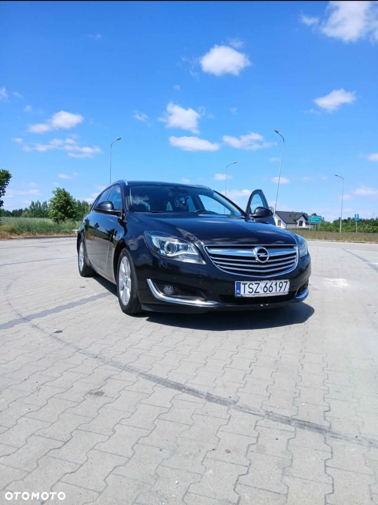 Opel Insignia - 1