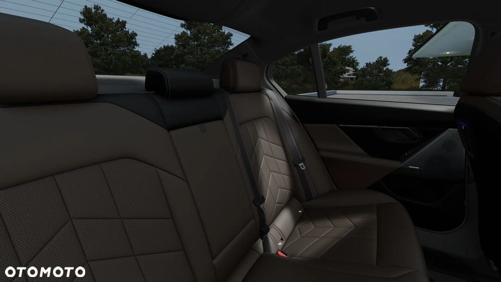 BMW Seria 5 520d xDrive mHEV M Sport - 12