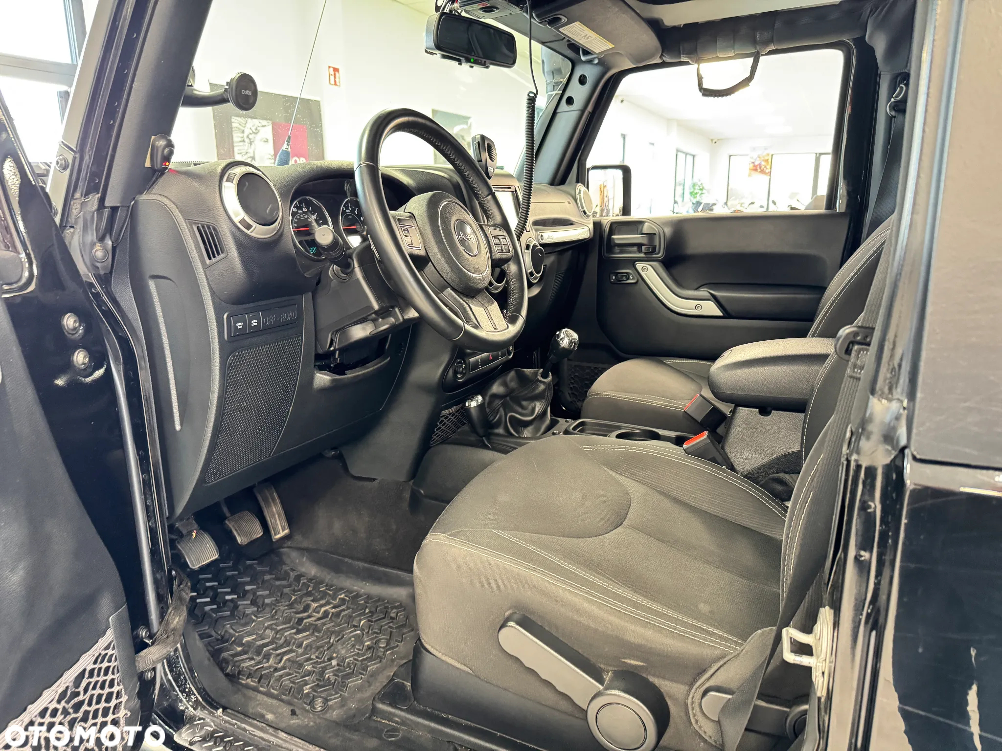 Jeep Wrangler - 7
