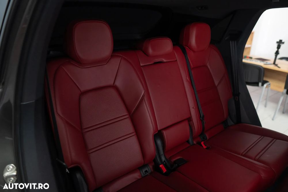 Porsche Cayenne Standard - 13