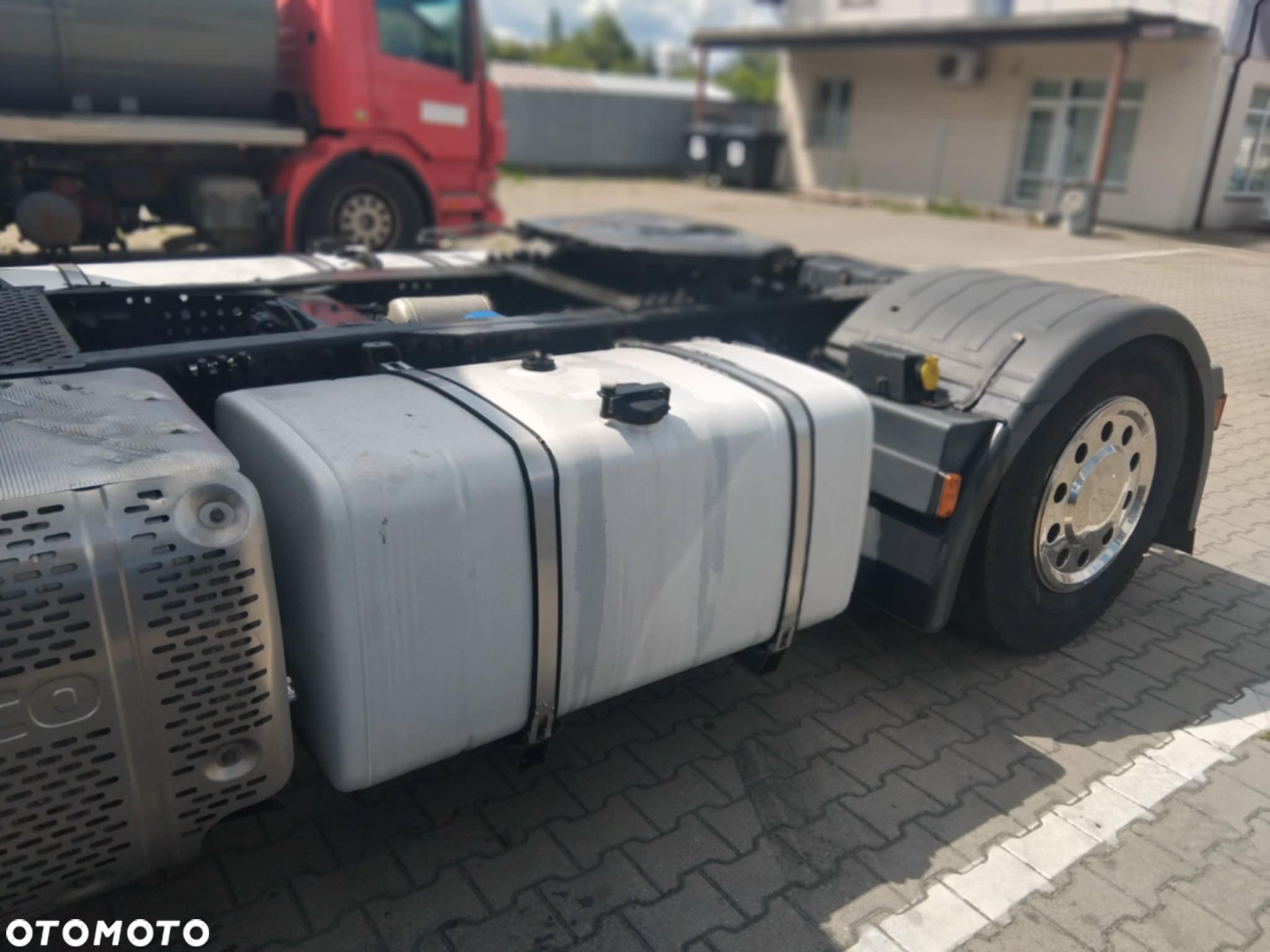 Iveco STRALIS EURO 6 HI-WAY - 6