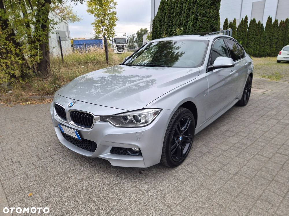 BMW Seria 3 320d xDrive Sport Line - 2