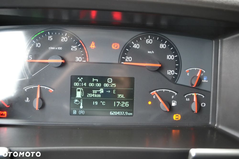 Volvo FM 410 6x2 RAMA BDF dł. 7,8 m TRZECIA OŚ SKRĘTNA KLIMATYZACJA - 16
