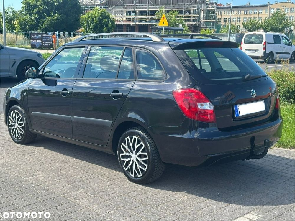 Skoda Fabia - 8