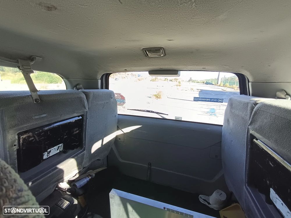 Mitsubishi Space Gear 2.5 TD GLX - 9