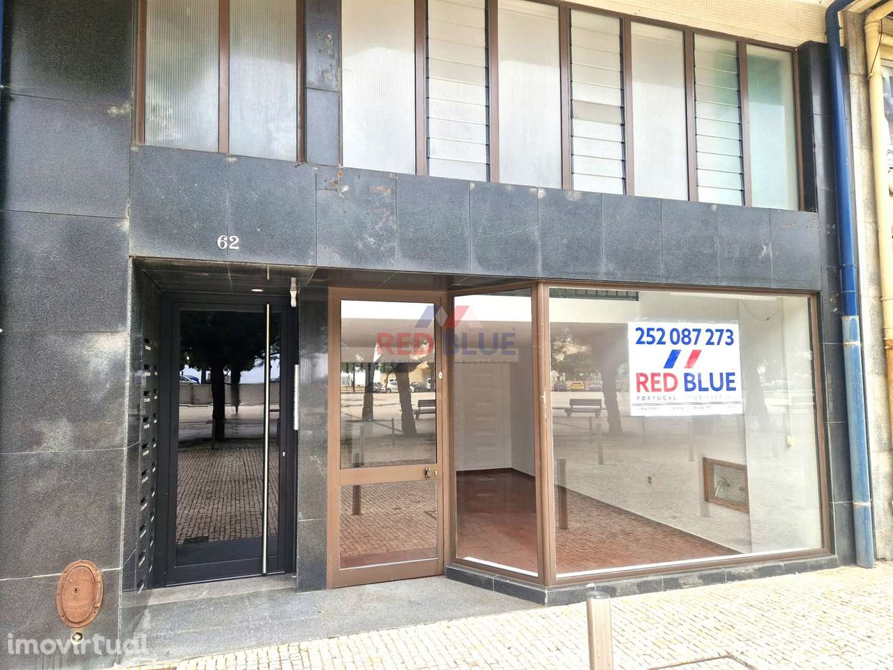 LOJA PARA VENDA, 1ª LINHA DE MAR, PÓVOA DE VARZIM - Grande imagem: 2/17