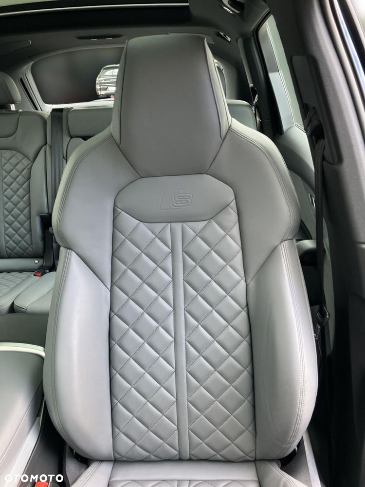 Audi Q7 - 16