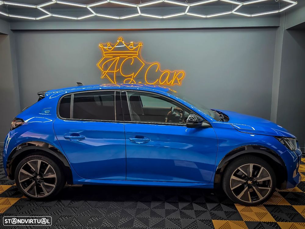 Peugeot e-208 GT Pack - 11