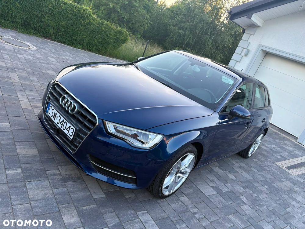 Audi A3 Sportback 1.6 TDI (clean diesel) S tronic Ambition - 2