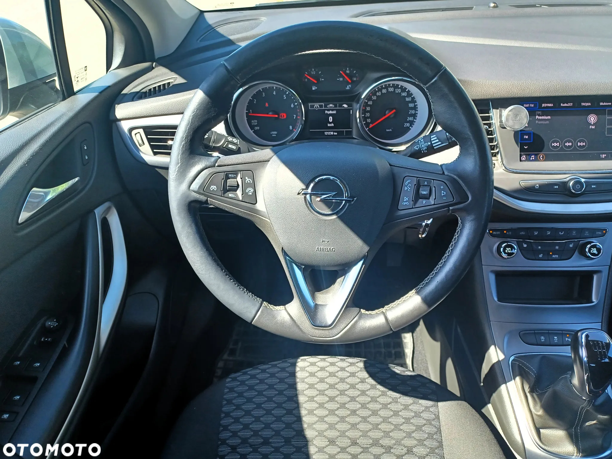 Opel Astra V 1.2 T Edition S&S - 14