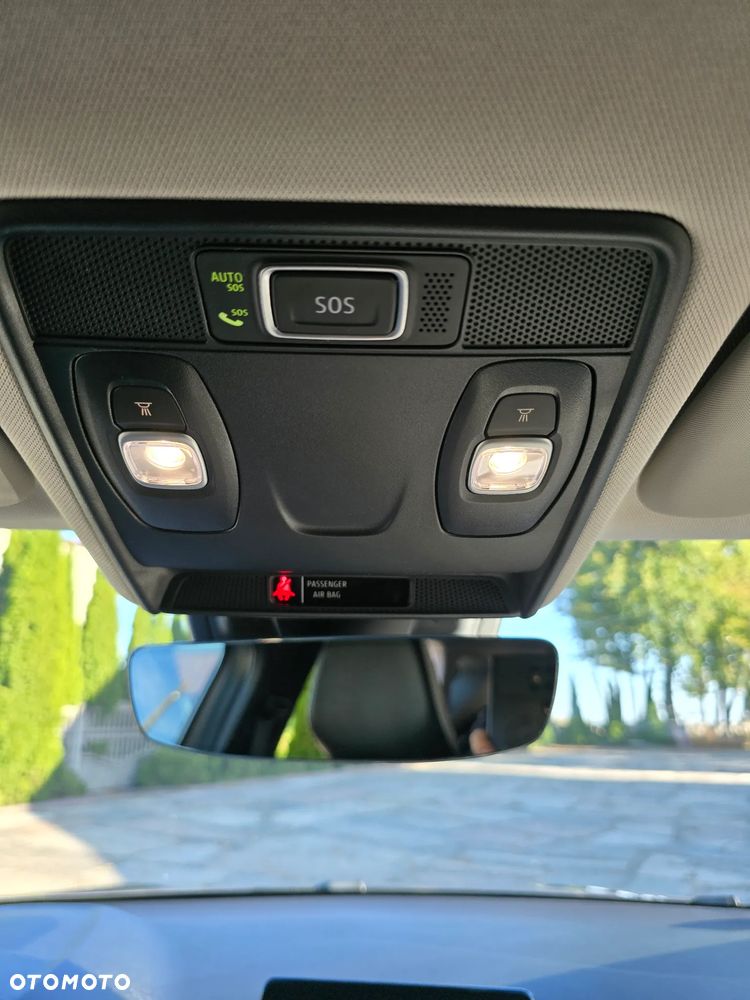 Renault Captur TCe 130 EDC GPF BUSINESS EDITION - 6