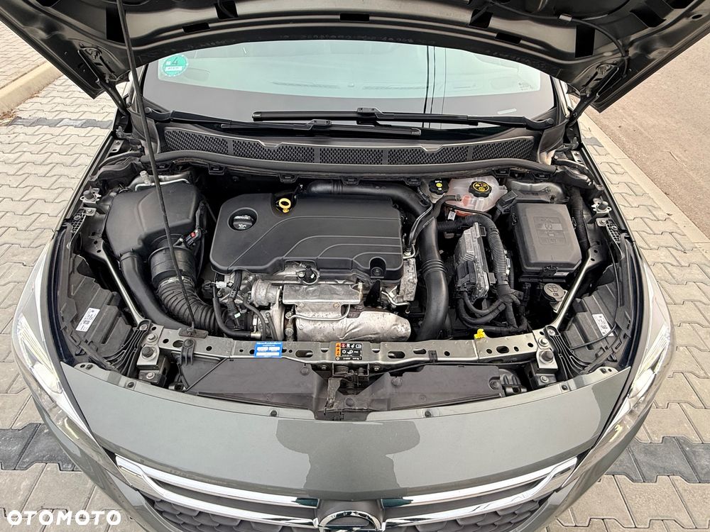 Opel Astra 1.4 T Dynamic - 39