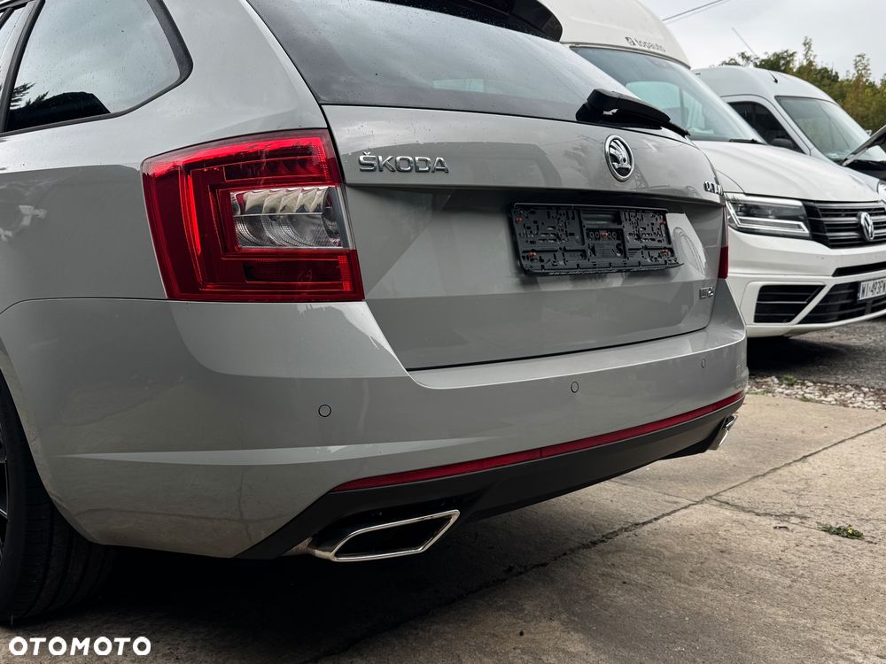 Skoda Octavia 2.0 TDI DSG RS - 7