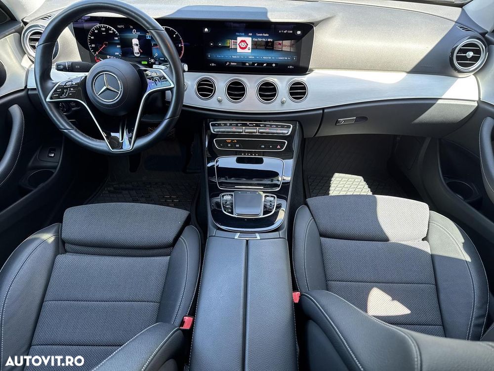Mercedes-Benz E 300 d 4MATIC 9G-TRONIC - 9