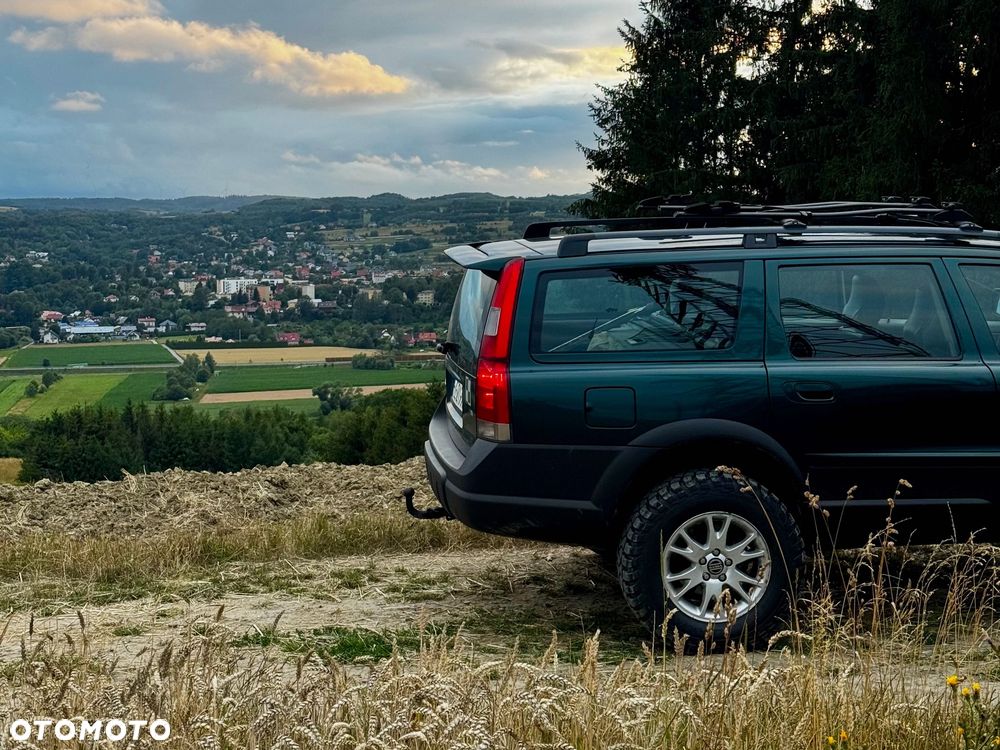 Volvo XC 70 - 4