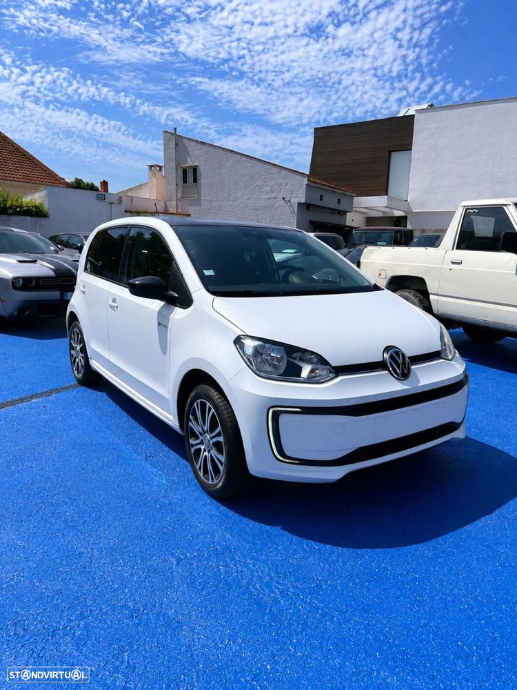 VW e-Up! - 8