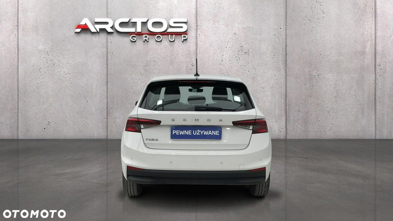 Skoda Fabia 1.0 Ambition - 4