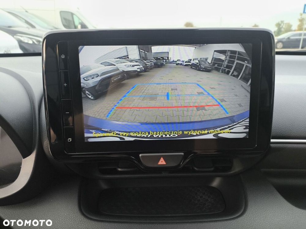 Toyota Yaris Hybrid 1.5 Style - 19