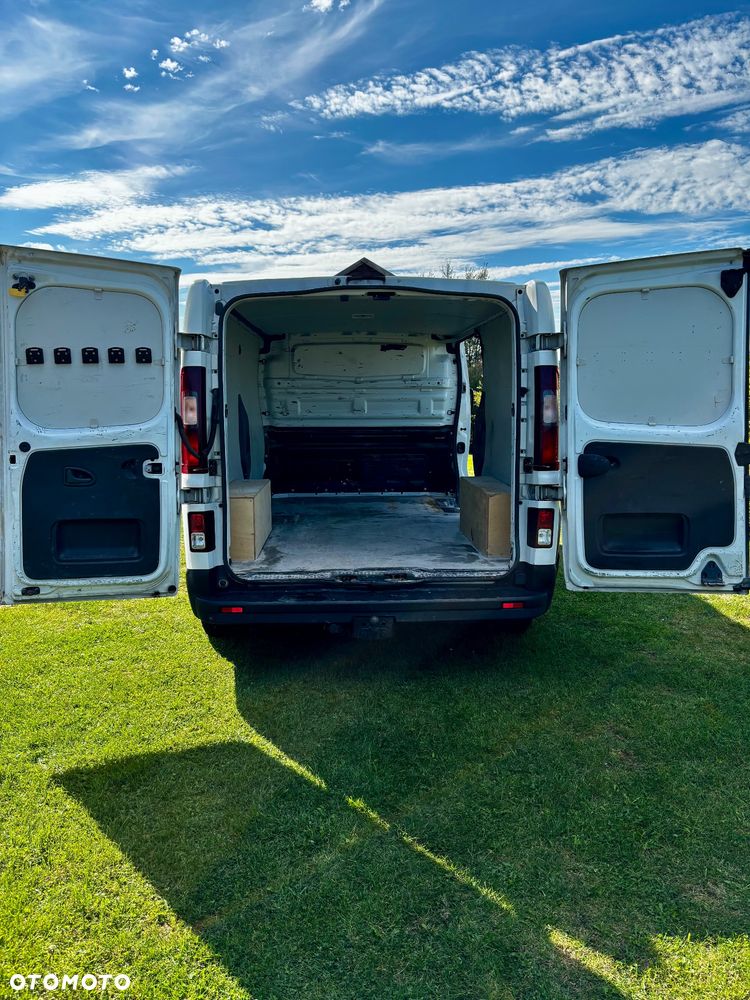 Renault Trafic - 18