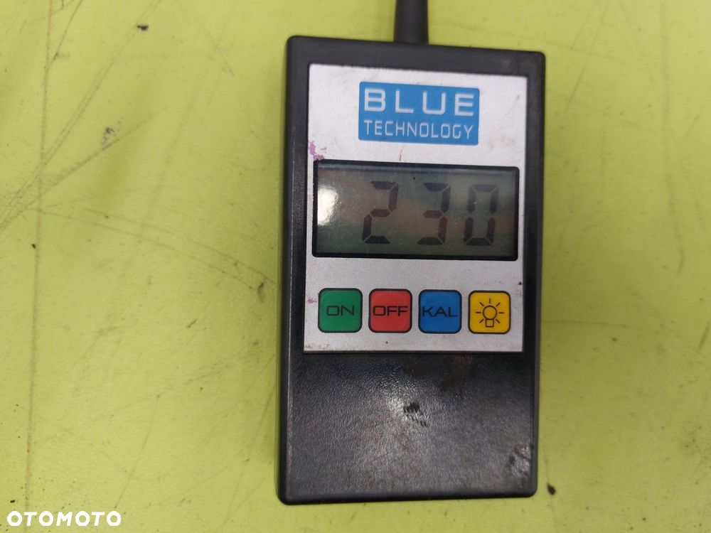 Maska POKRYWA KLAPA SILNIKA DODGE CALIBER 2006–2011 CZARNY - 5