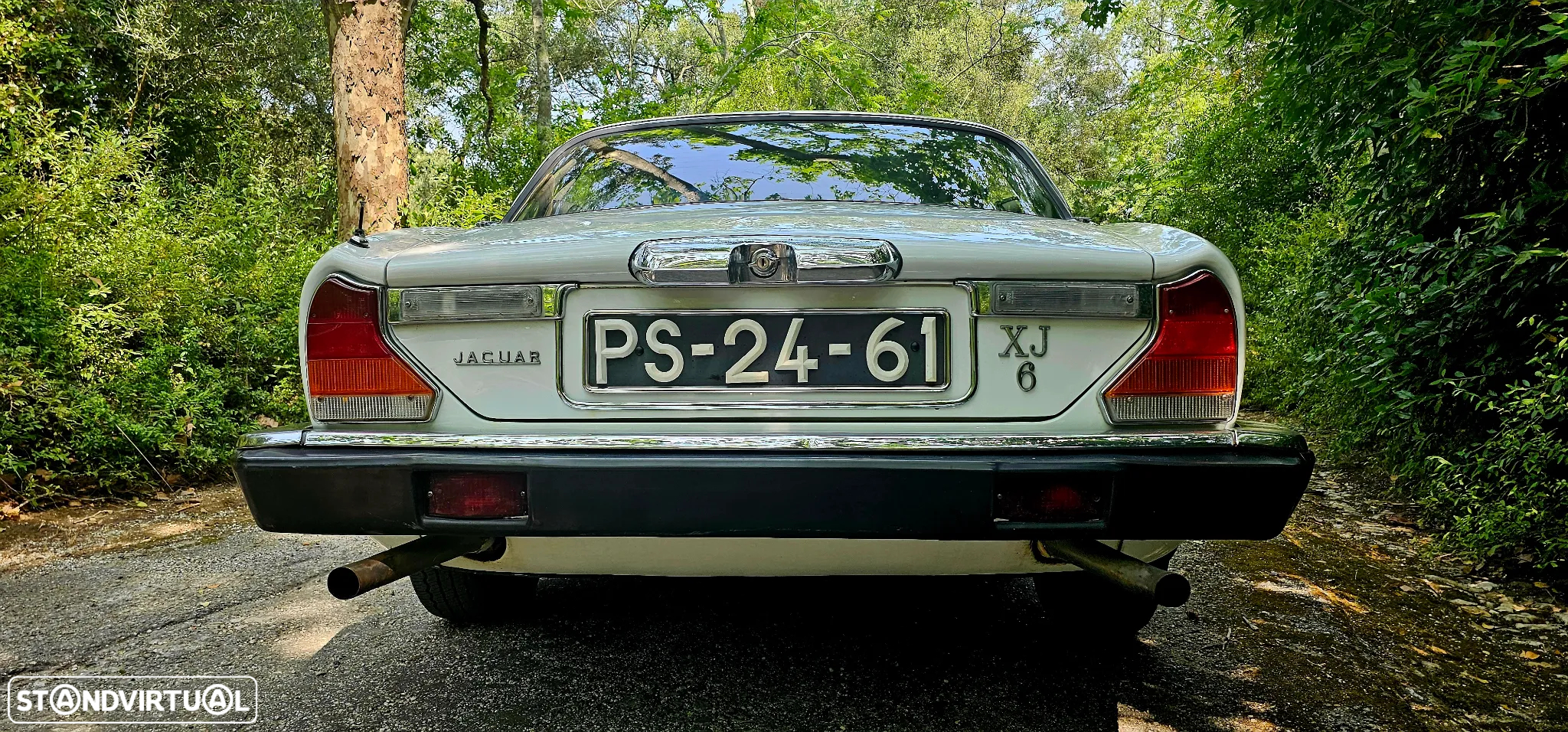 Jaguar XJ - 8