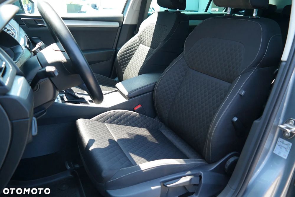 Skoda Superb 2.0 TSI Ambition DSG - 11