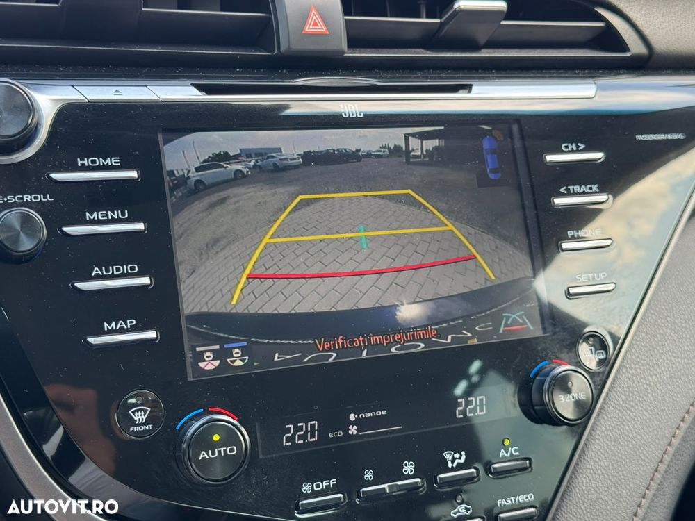 Toyota Camry 2.5 Dynamic - 20