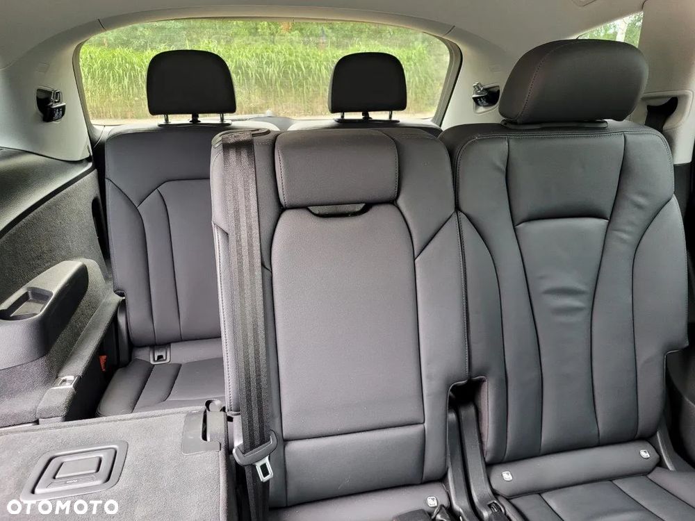 Audi Q7 - 17