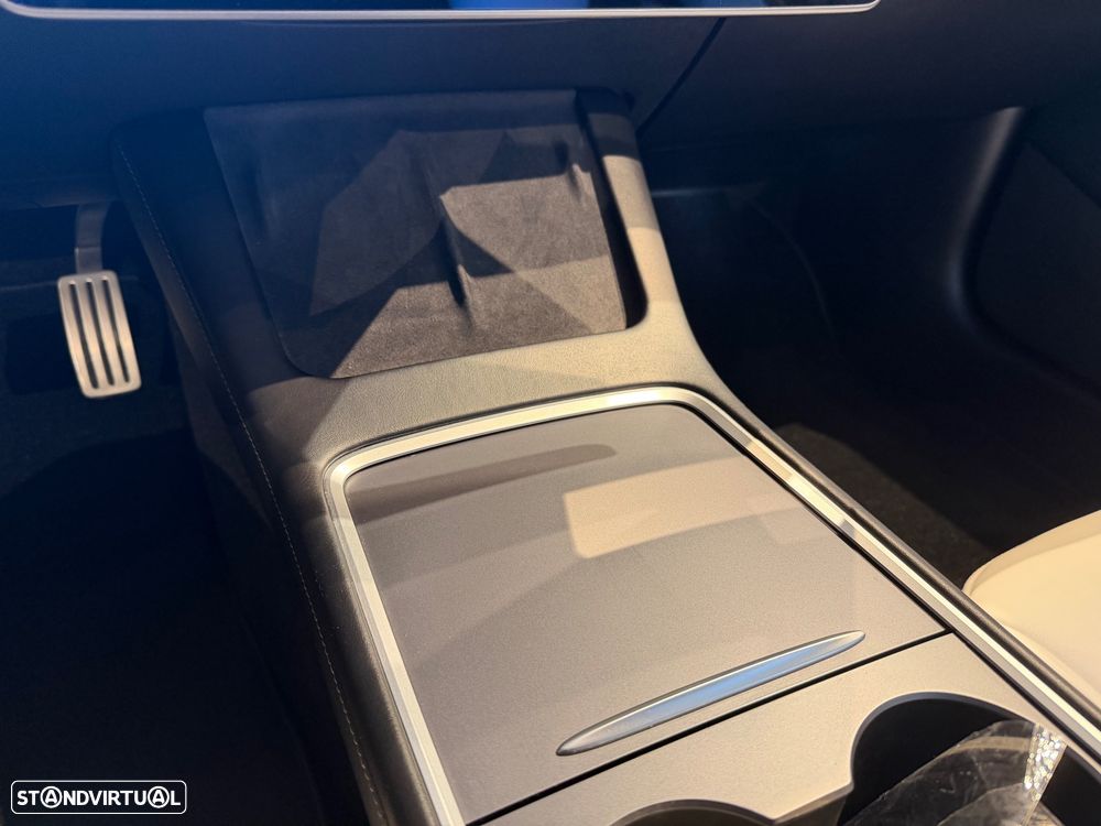 Tesla Model 3 Performance Dual Motor AWD - 44