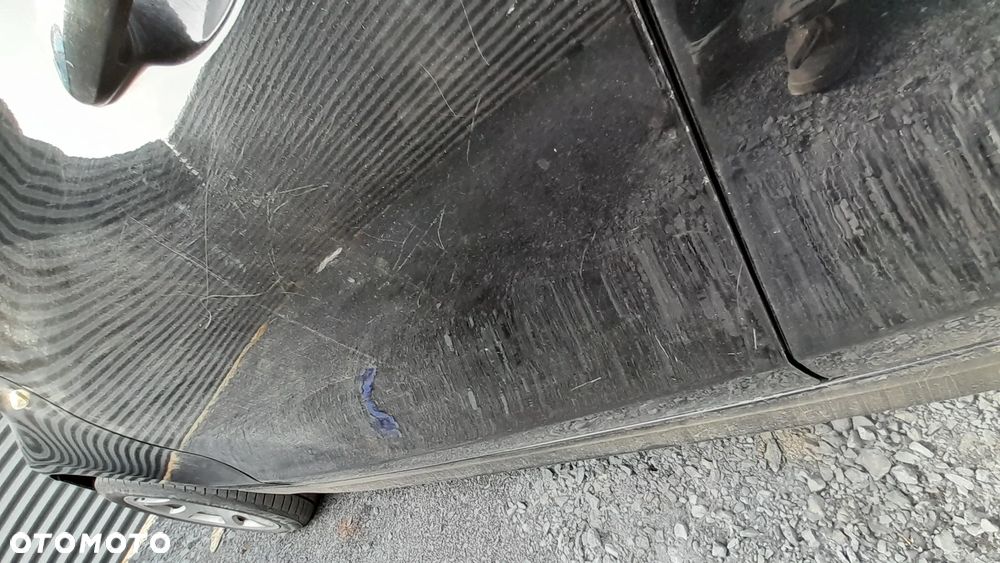 BMW 1 E87 DRZWI LEWY PRZÓD PRZEDNIE LEWE KOMPLETNE 668/9 nr. 85/3 - 2