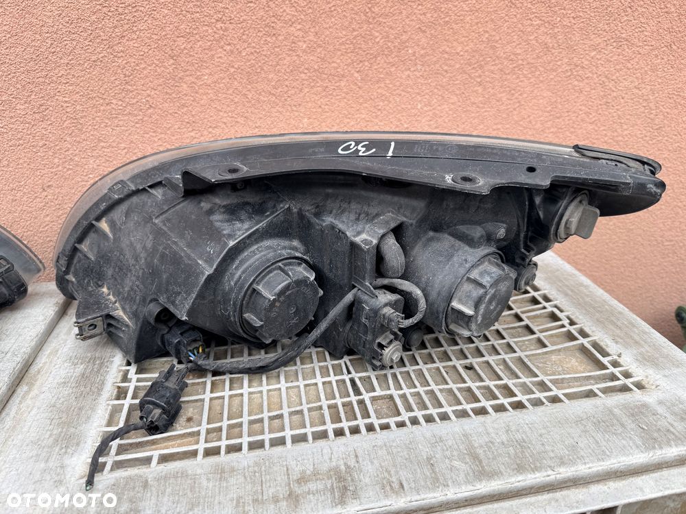 Lampa przednia HYUNDAI i30 I CIEMNE KOMPLET EUROPA ORYGINALNE - 6