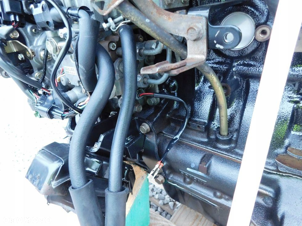 Silnik kpl pompa wtryski turbina Mitsubishi Pajero III 3.2 DI-D 01-06r 4M41 - 11